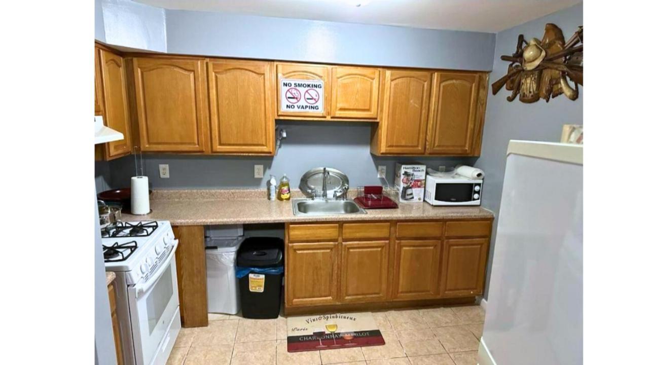 Divine Guest House Room D. 6Mins Near Ewr Newark Airport, 4Mins To Penn Station / Prudential المظهر الخارجي الصورة